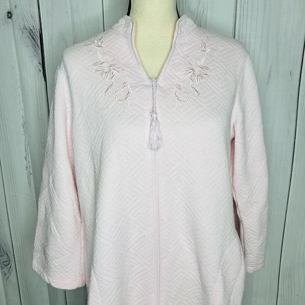 Miss Elaine Quilted Long Sleeve Robe Full Zip Sz S Embroidered Tasseled Vintage